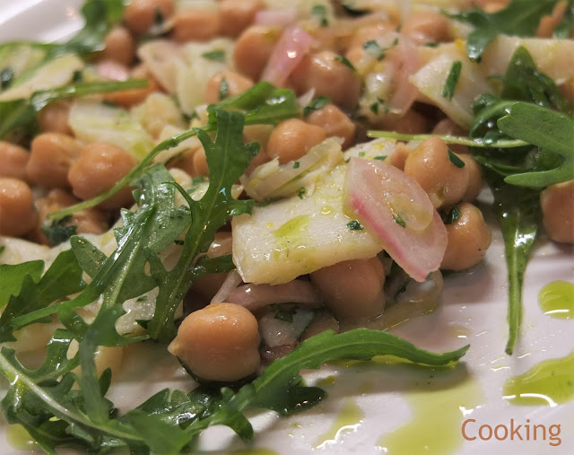 Cooking Books Bacalhau com Grão Salt Cod and Chickpea Salad