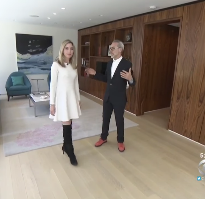 THE APPRECIATION OF NEWSWOMEN WEARING BOOTS BLOG May 7, 2017