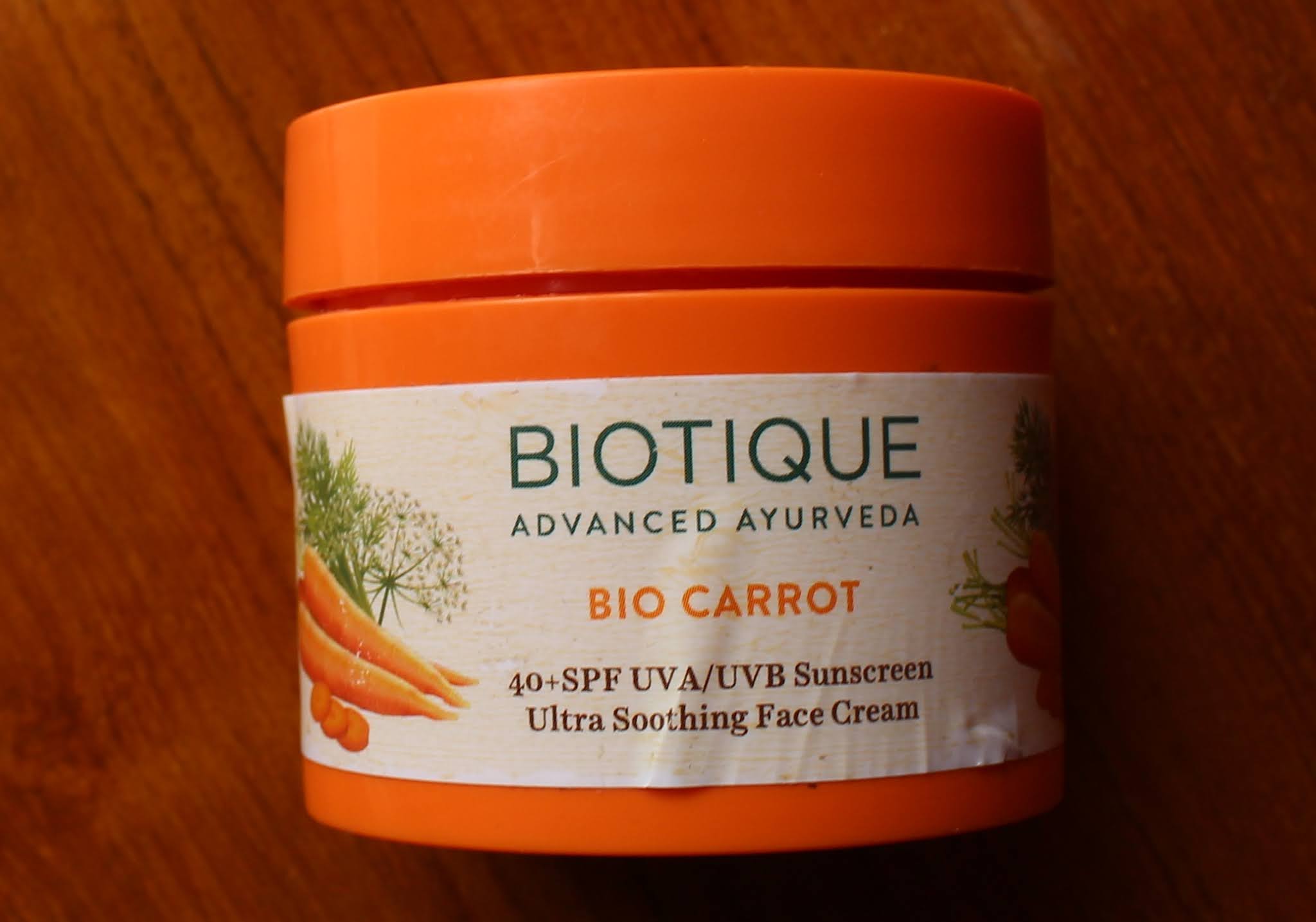 Biotique Bio Carrot 40Spf uva UVB sunscreen ultrasoothing face cream Review Stay Beautiful