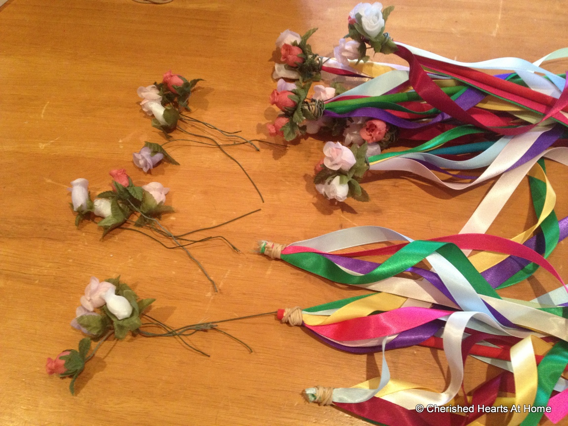 Cherished Hearts At Home: Miniture May Poles for Play