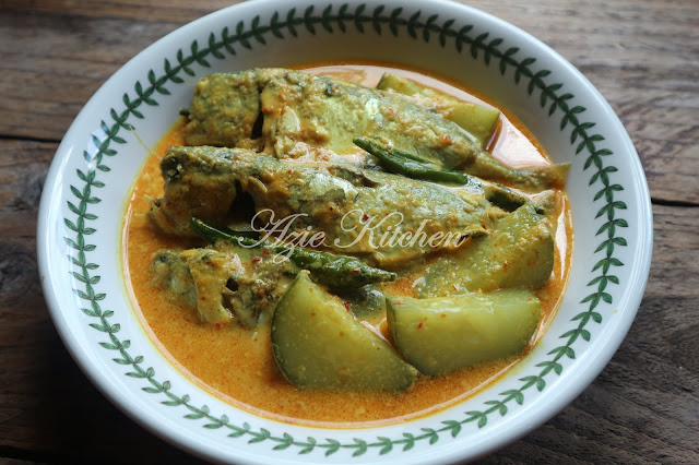 Gulai Nasi Berlauk Kelantan