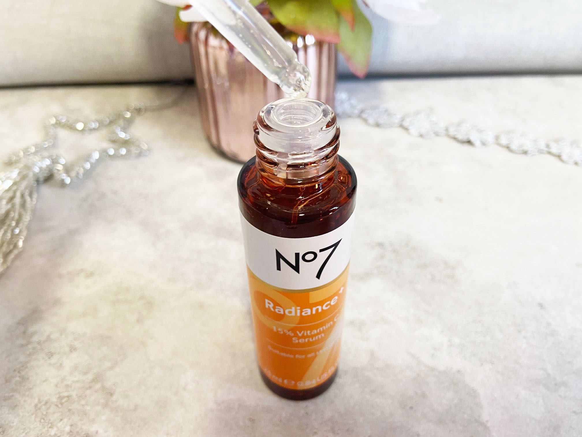 Kathryn's Loves: No7 Radiance+ 15% Vitamin C Serum Review