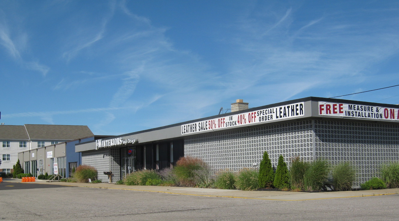 Brady's Bunch of Lorain County Nostalgia Turnpike Lanes