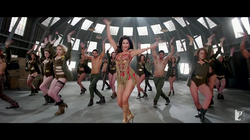 Katrina Kaif in high heels, Katrina Kaif sexy legs in dhoom 3, Katrina Kaif hottest in red dress