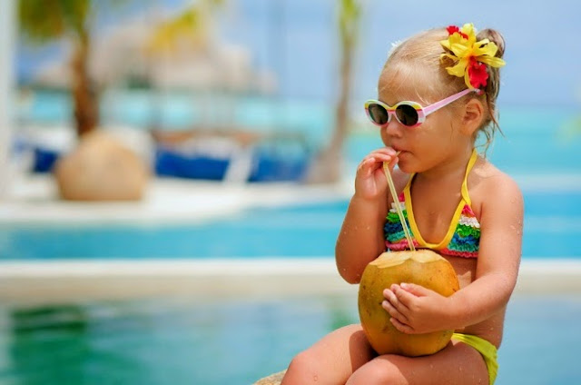 Παιδιά σε καλοκαιρινή διάθεση