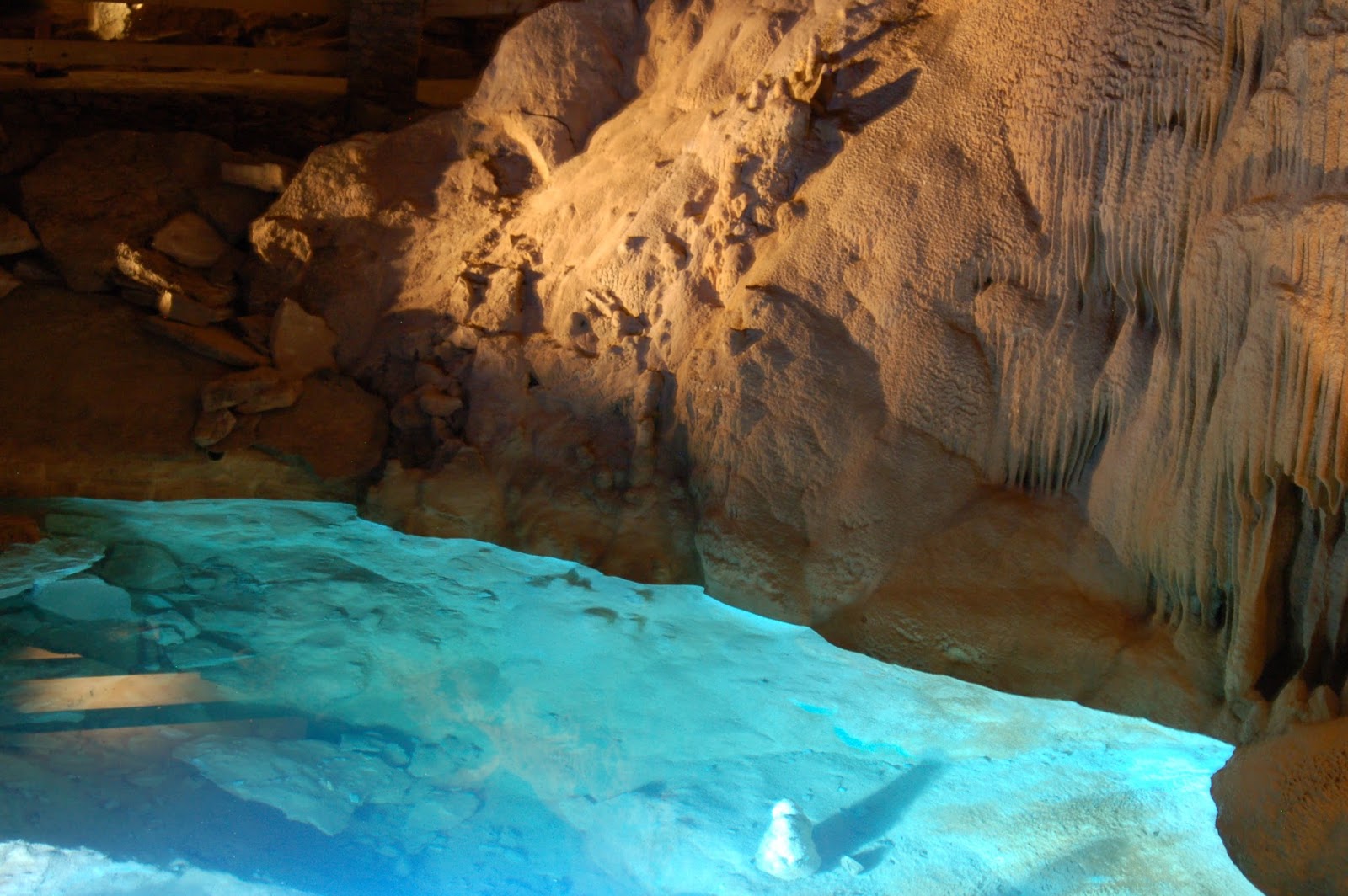 Heroes, Heroines, and History Tidbits About Cumberland Caverns