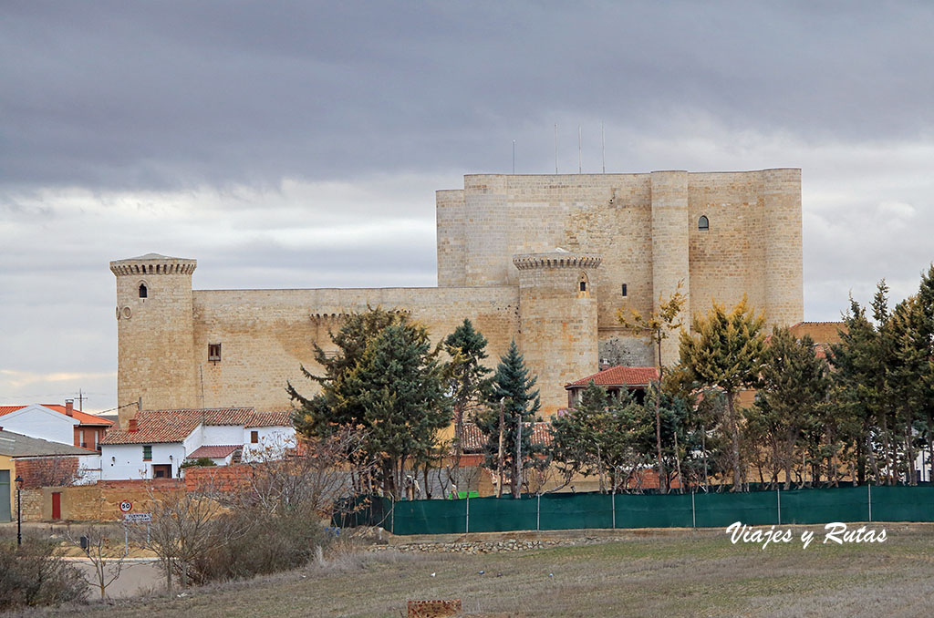 Castillo de Fuentes de Valdepero, Palencia