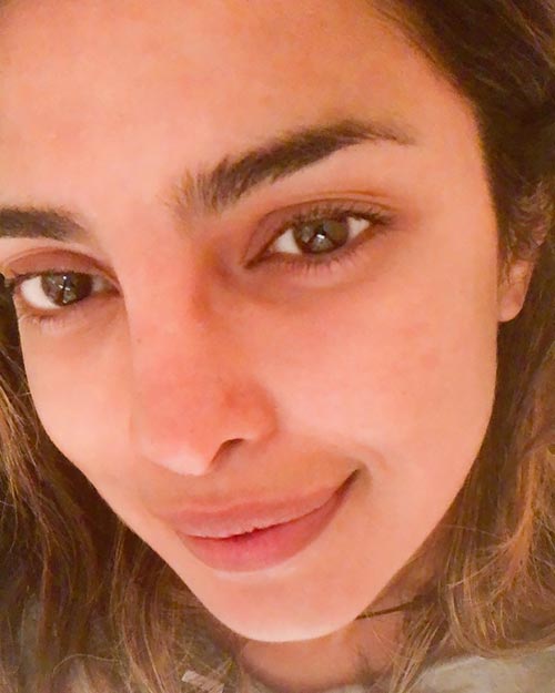 Bollywood actresses without makeup priyanka chopra