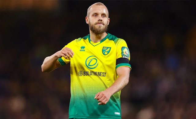 Norwich City striker photo