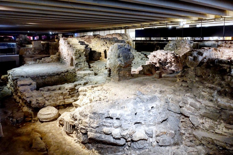 Crypte Archéologique De L'île De La Cité Paris : Crypte archéologique de l'Ile de la Cité, de Lutèce au Paris
