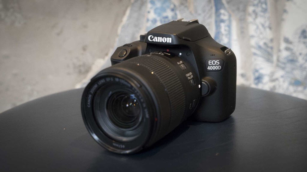 Canon EOS 4000D