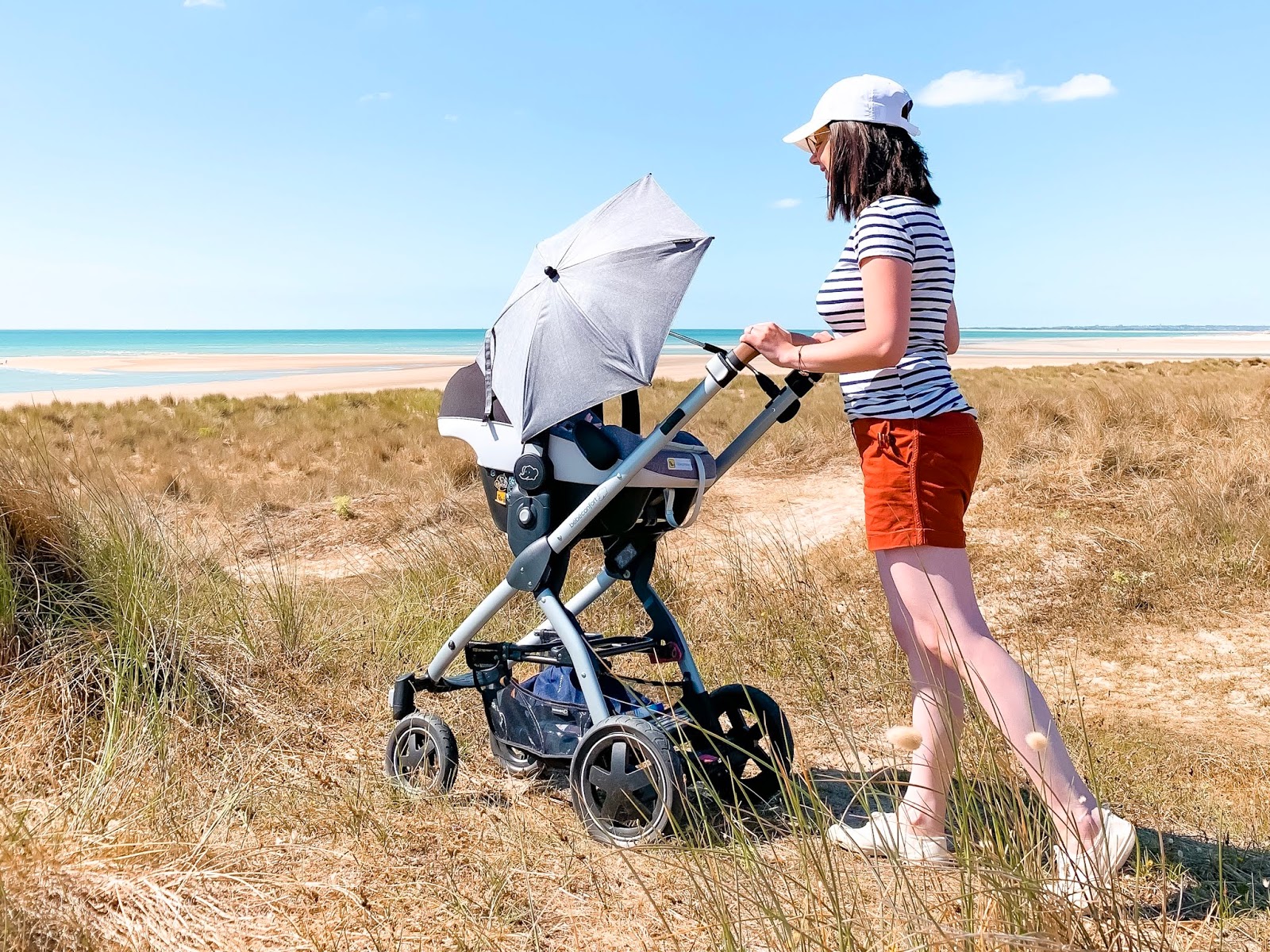 Quand mettre bébé dans une poussette ?