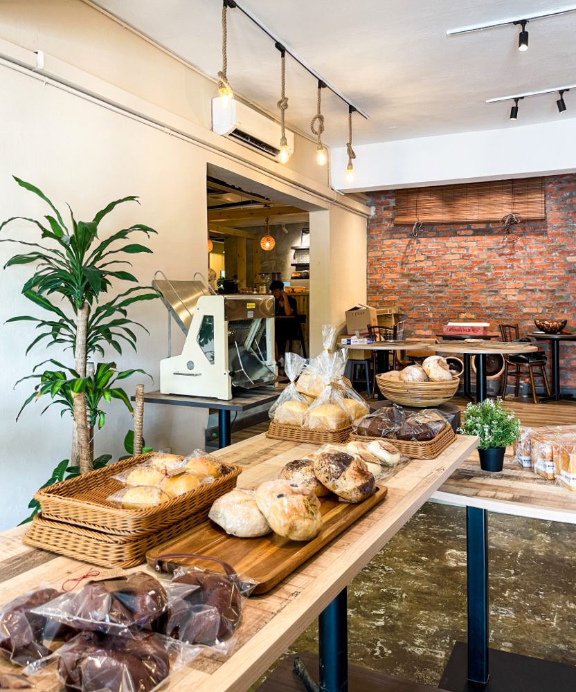 Eat Drink KL iCrust, OUG