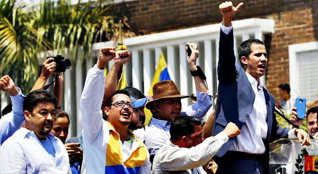 La policía venezolana detiene de madrugada al jefe de Gabinete de Guaidó