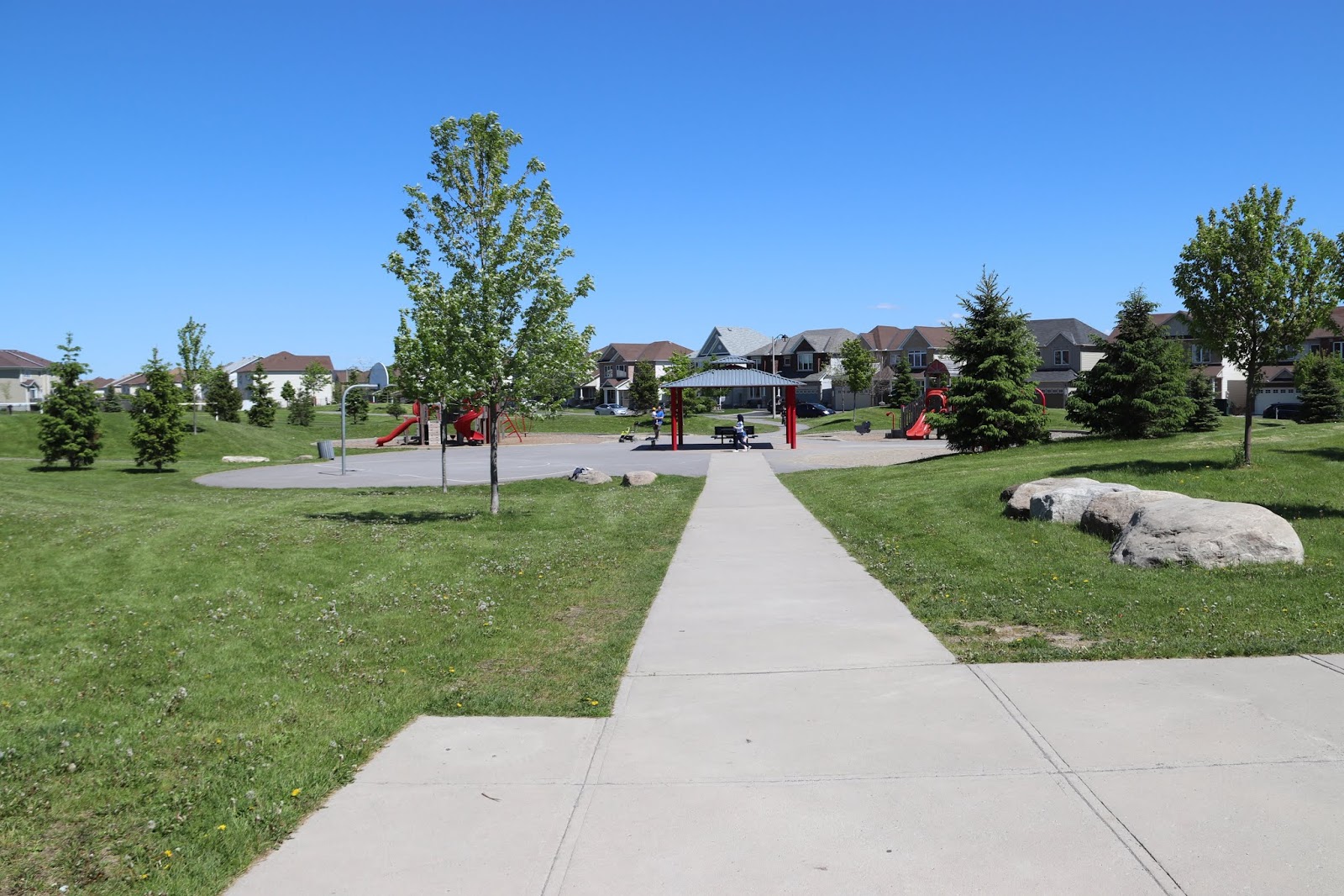 Memorials in Ottawa Foot Guards Park