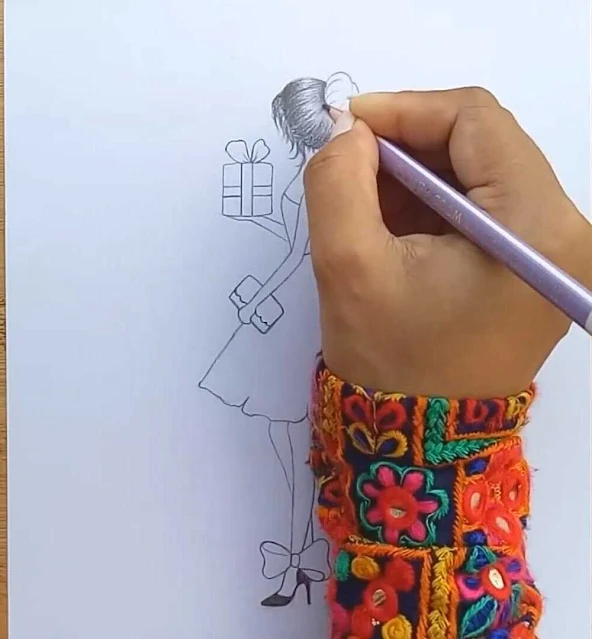 رسم فتاة بالرصاص رسم فتاة جميلة بالرصاص