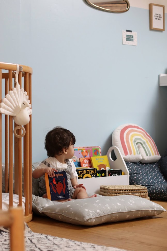 Comment aménager un coin jeu Montessori pour bébé - Sunrise by Emma