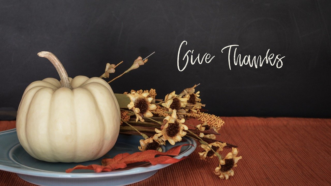 How To Practice Gratitude This Thanksgiving