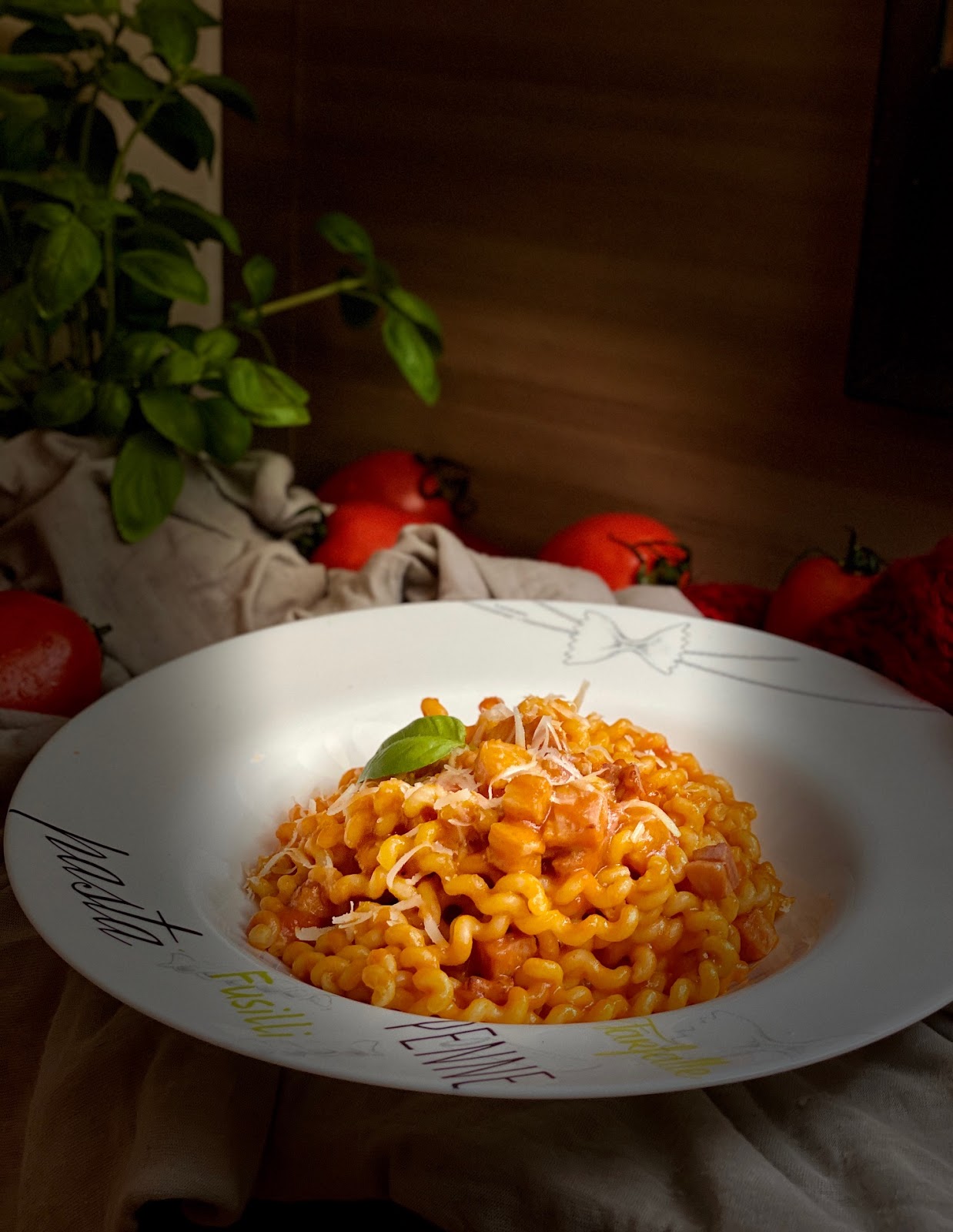 Pasta fusilli lunghi all'amatriciana