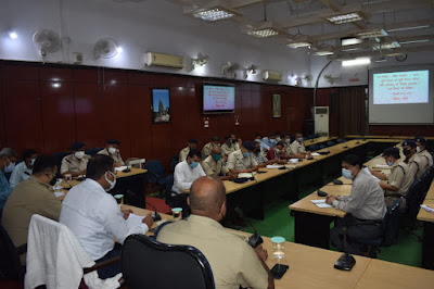 GayaDM: भूमि विवाद पर डीएम ने की गहन विमर्श, DM held an in-depth discussion on the land dispute, AnjNewsMedia, DM, SSP