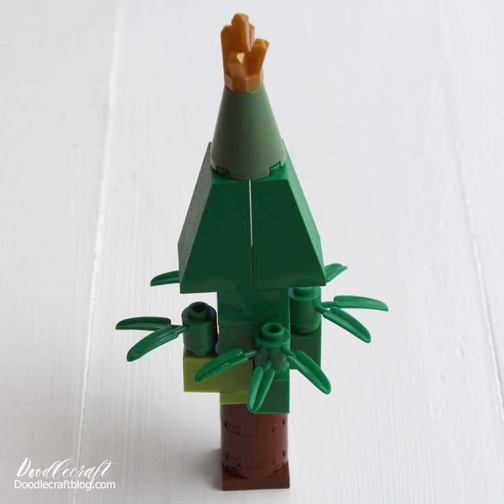 Lego Christmas Tree Table Topper DIY