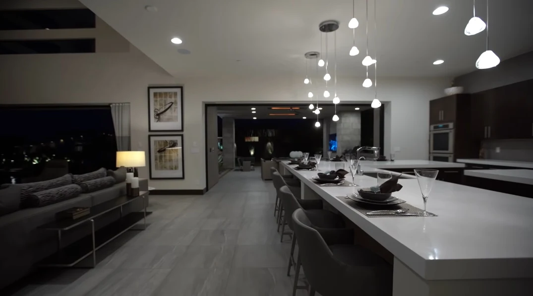 70 Photos vs. Tour 27 Hawk Ridge Dr, Las Vegas, NV Luxury Home Interior Design