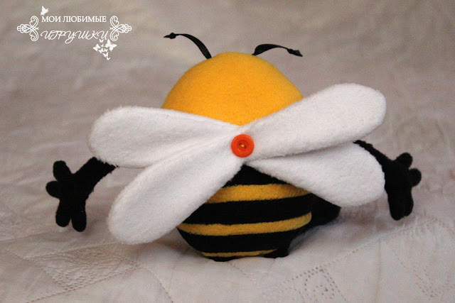 пчела, мои любимые игрушки