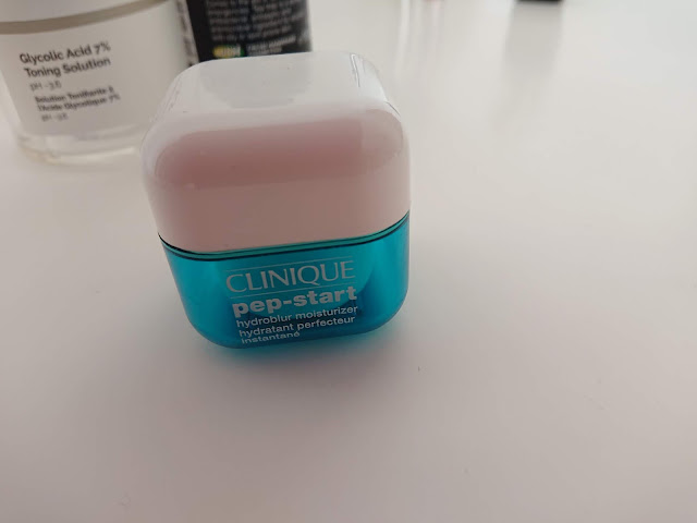 Clinique - Pep-Start Hydroblur Moisturizer Clinique - Pep-Start Hydroblur Moisturizer