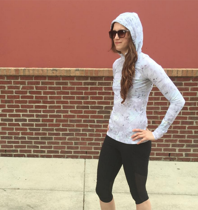 http://www.anrdoezrs.net/links/7680158/type/dlg/http://shop.lululemon.com/products/clothes-accessories/jackets-and-hoodies-hoodies/Water-Bound-Hoodie?cc=18426&skuId=3594268&catId=jackets-and-hoodies-hoodies