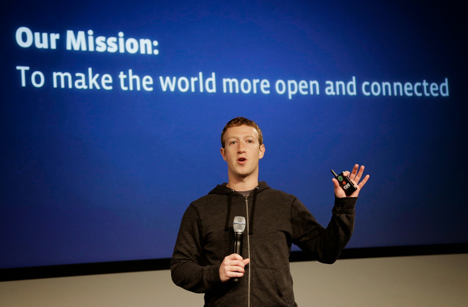 بعد اتهامها بالاحتكار، فيسبوك تعلن عن خطوتها الجديدة في مشروع الإنترنيت المجاني 