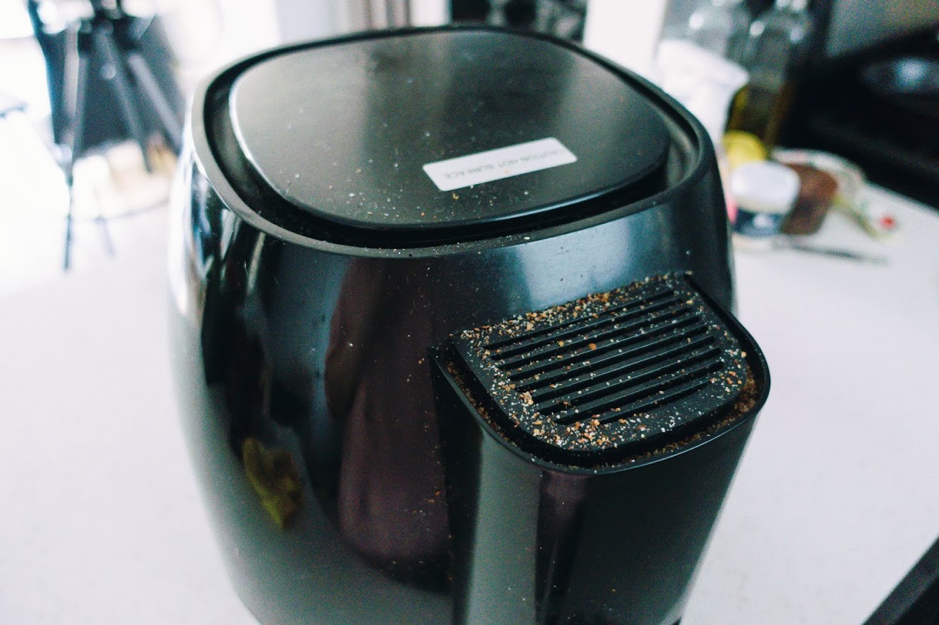julia caban How to Clean a Philips Air Fryer Cleaning & Maintenance