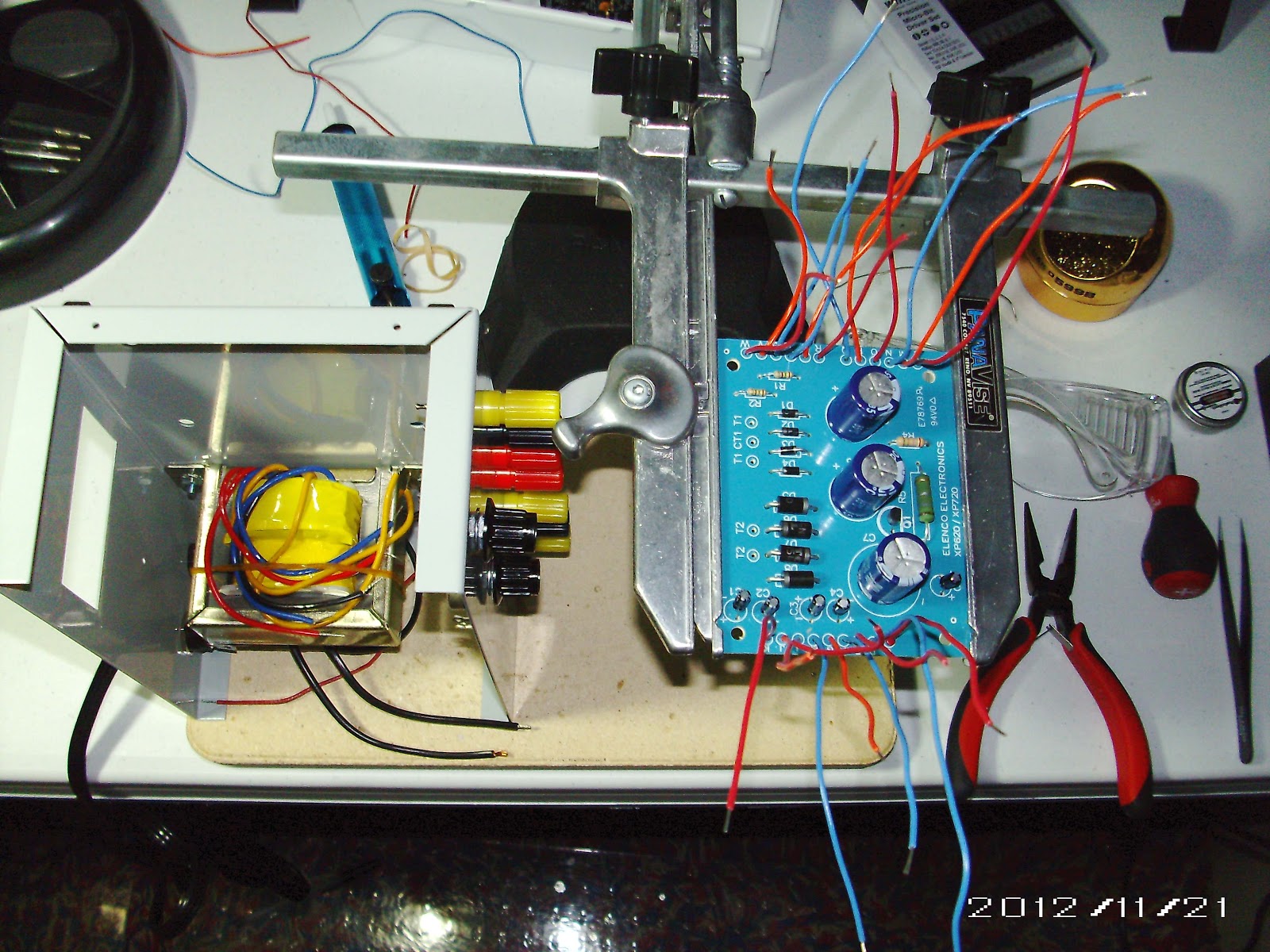 Electric Light : Elenco's XP-720K Power Supply Kit