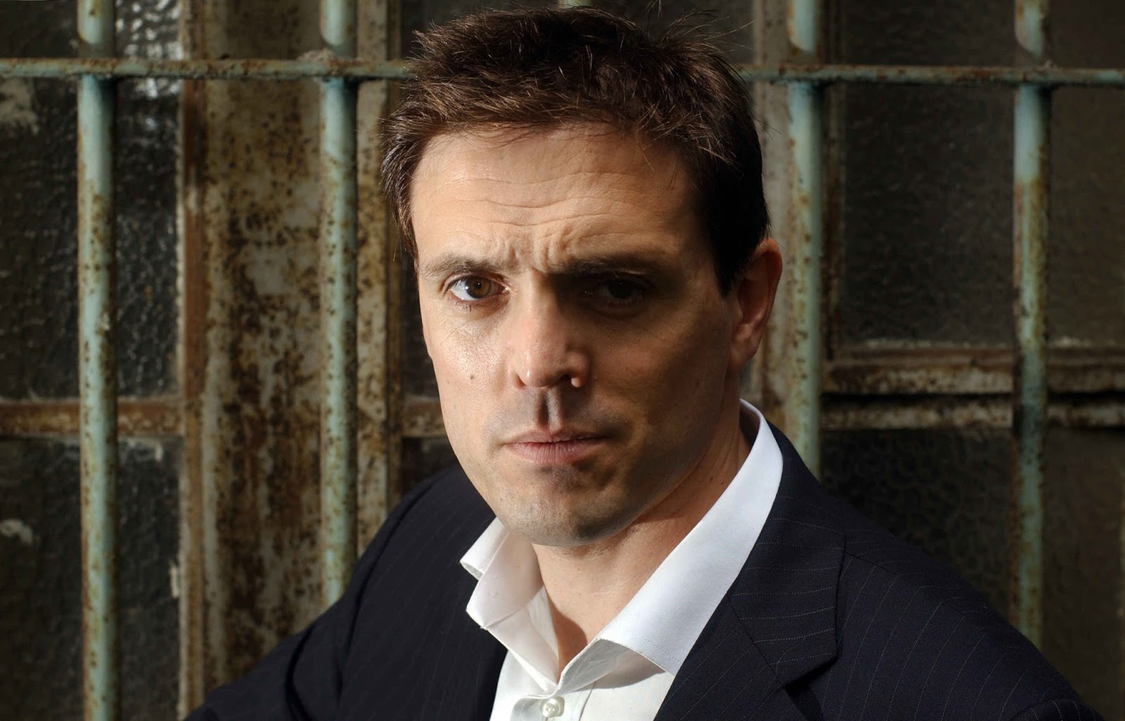 COL'S CRIMINAL LIBRARY QUESTIONS AND ANSWERS WITH TONY BLACK