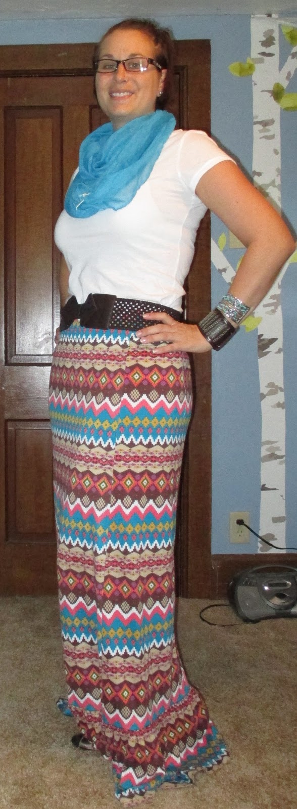 LowBudget Fashionista Scarf and Maxi Skirt
