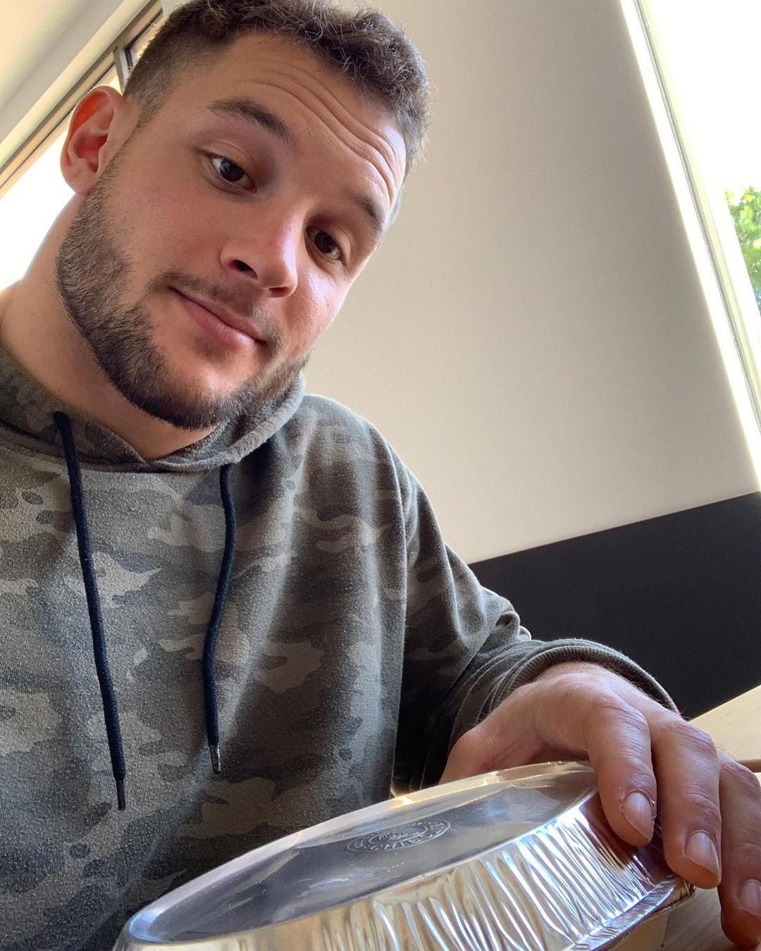 private-handsome-nick-bosa-selfies
