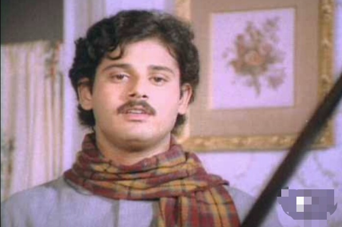 অনেক 'কীর্তি' রেখে প্রয়াত 'দাদার কীর্তি'র নায়ক , বাংলা চলচ্চিত্র প্রেমীরা হারালেন তাপস পালকে 1 অনেক 'কীর্তি' রেখে প্রয়াত 'দাদার কীর্তি'র নায়ক , বাংলা চলচ্চিত্র প্রেমীরা হারালেন তাপস পালকে