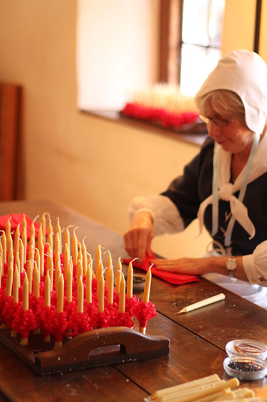 A Mom's Life 12/01/2011 01/01/2012