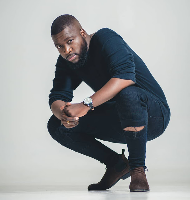 16+ Download K.c. Blaze Background