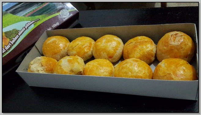 Oleh Oleh Kota Jombang Pia Crispy Ae Firmankasan Com