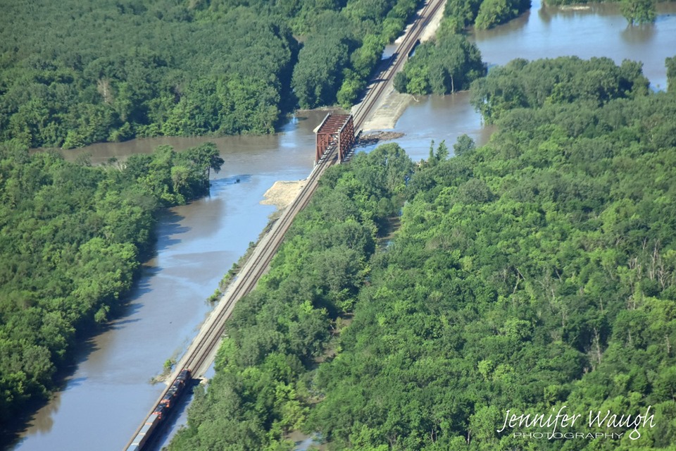 Industrial History BNSF/SantaFe Bridge over Grand River northeast of Bosworth,MO
