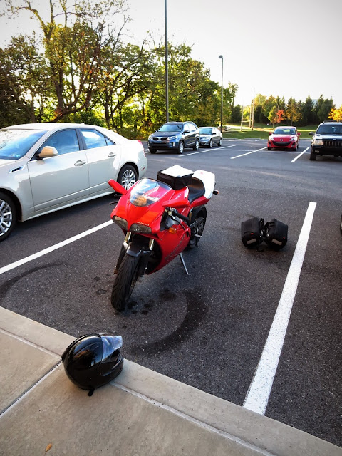 Ducati 916 leaving Pennsylvania.