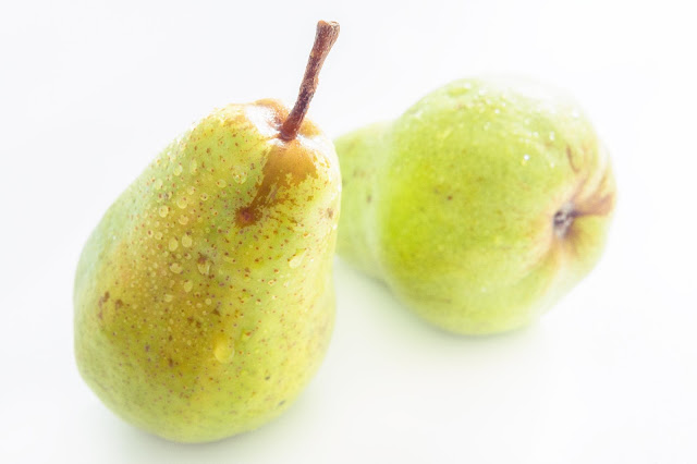 pear skin arbutin for skin whitening
