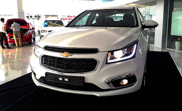 Giá xe Chevrolet Cruze 2017 mới nhất tại Chevrolet Thăng Long