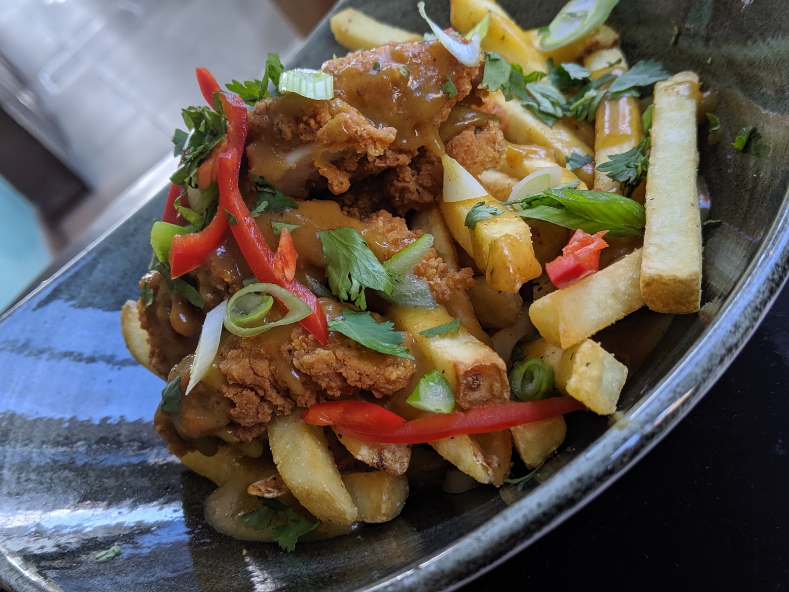 Destination 1850 : A Canny Place to Kill Time at Newcastle Central Station - Katsu loaded fries 