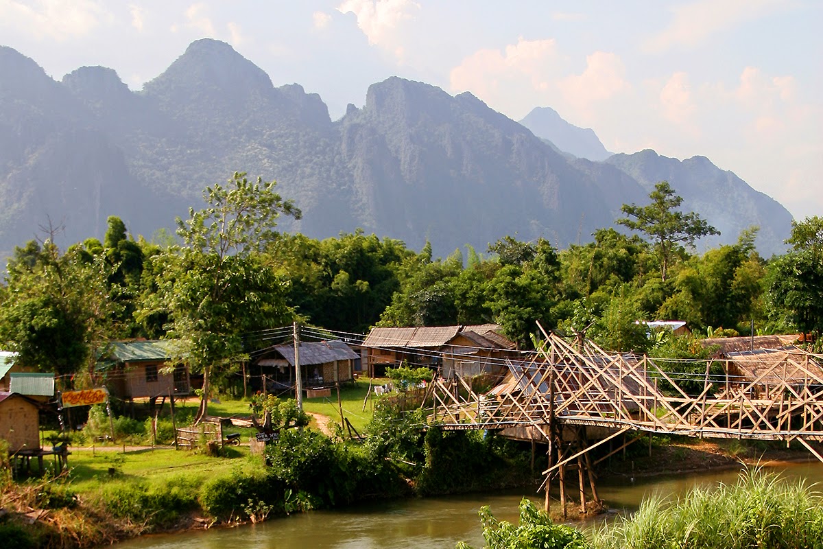 minQ's story ????????? ????????? (2009, Vang Vieng, laos)