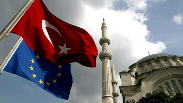 Οι Τούρκοι λένε στην ΕΕ ότι η Ελλάδα πρέπει να πεισθεί να «κουβεντιάσει»