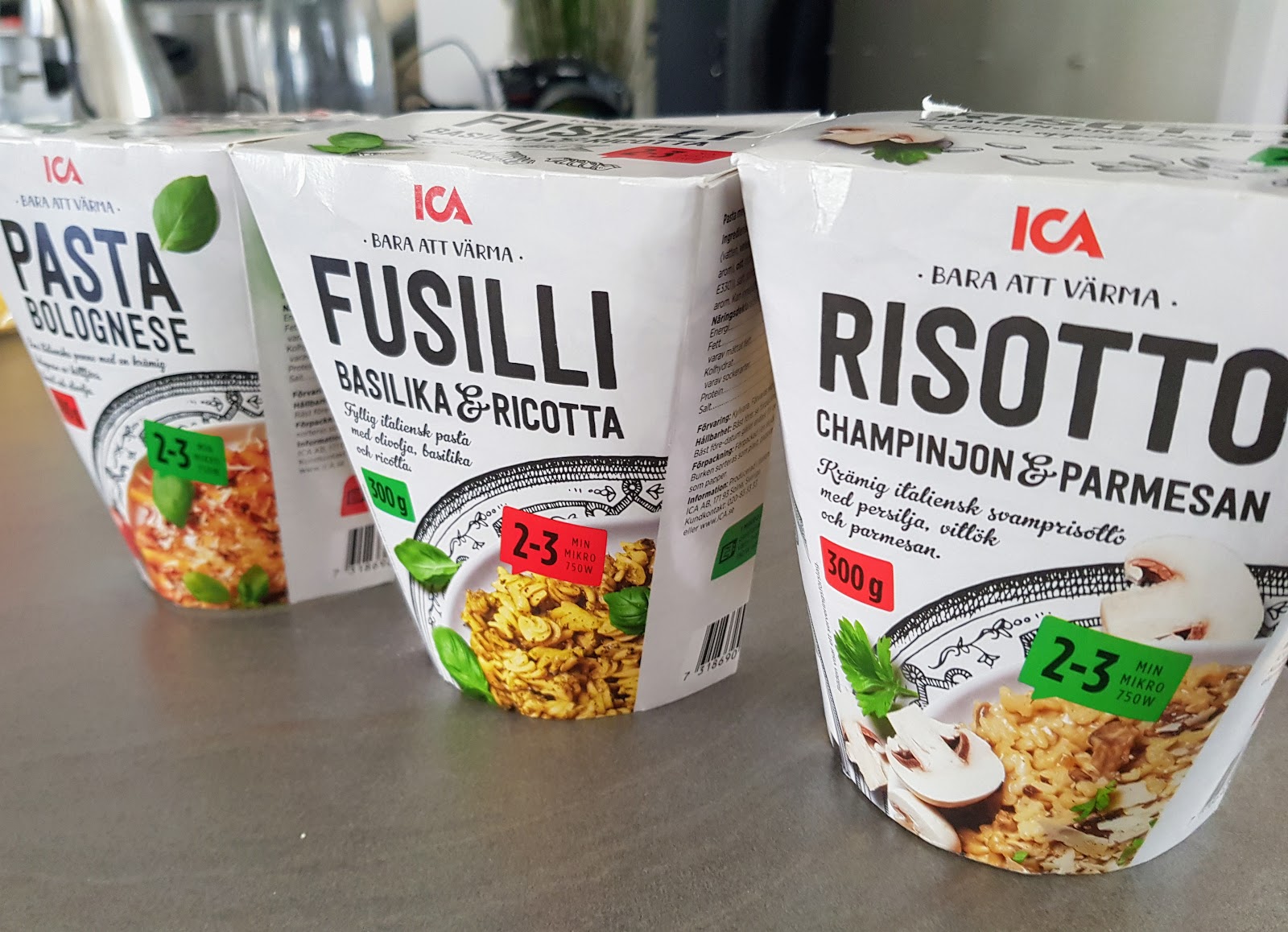Pasta Bolognese, Fusilli och Risotto från ICA både flipp och flopp.
