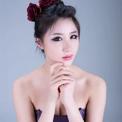 Yeon Da Bin Close-up Foto 3