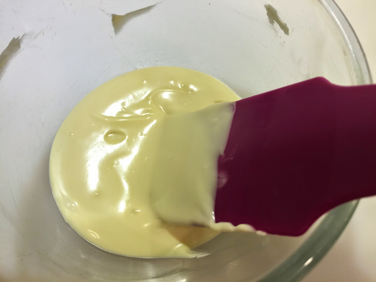 Elaine's Sweet Life: Modelling Chocolate {Recipe & Tutorial}