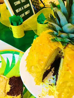 Pineapple Themed Party @michellepaigeblogs.com